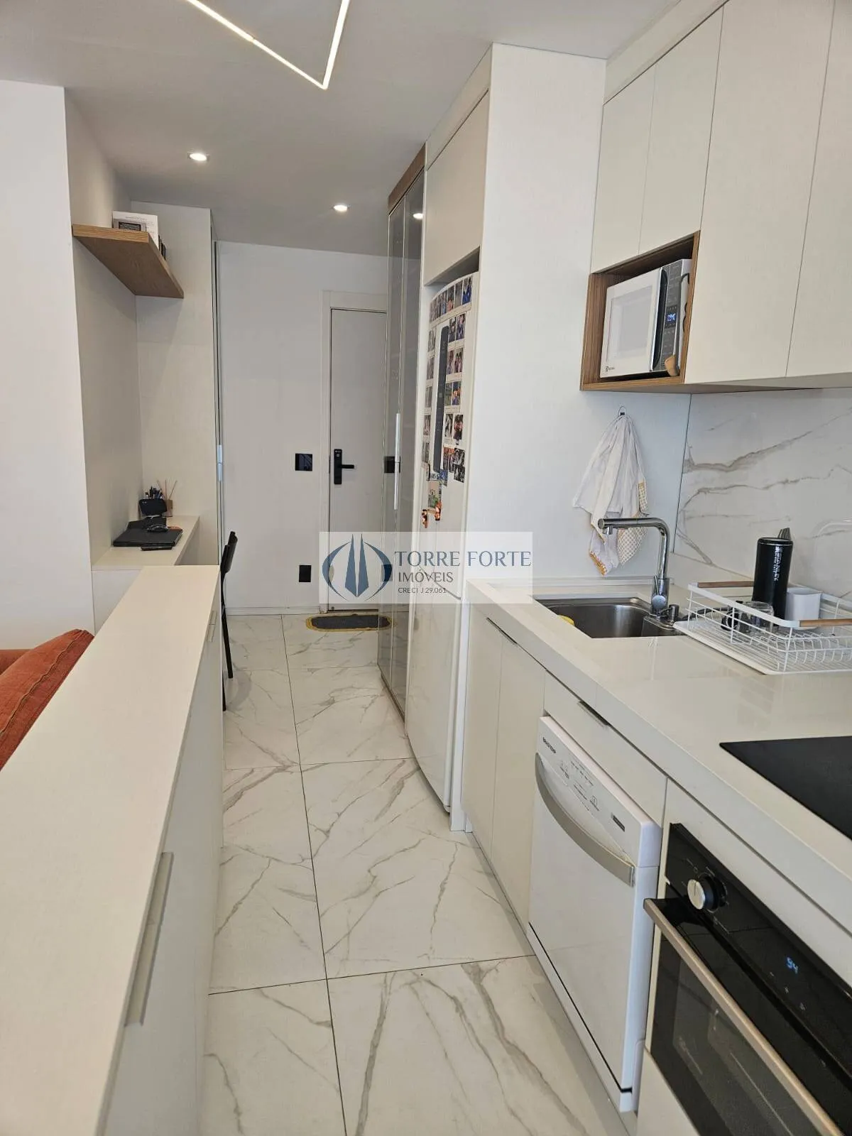 Imagem Lindo Apartamento com 2 dormitorios 1 vaga , Varanda na Barra Funda.