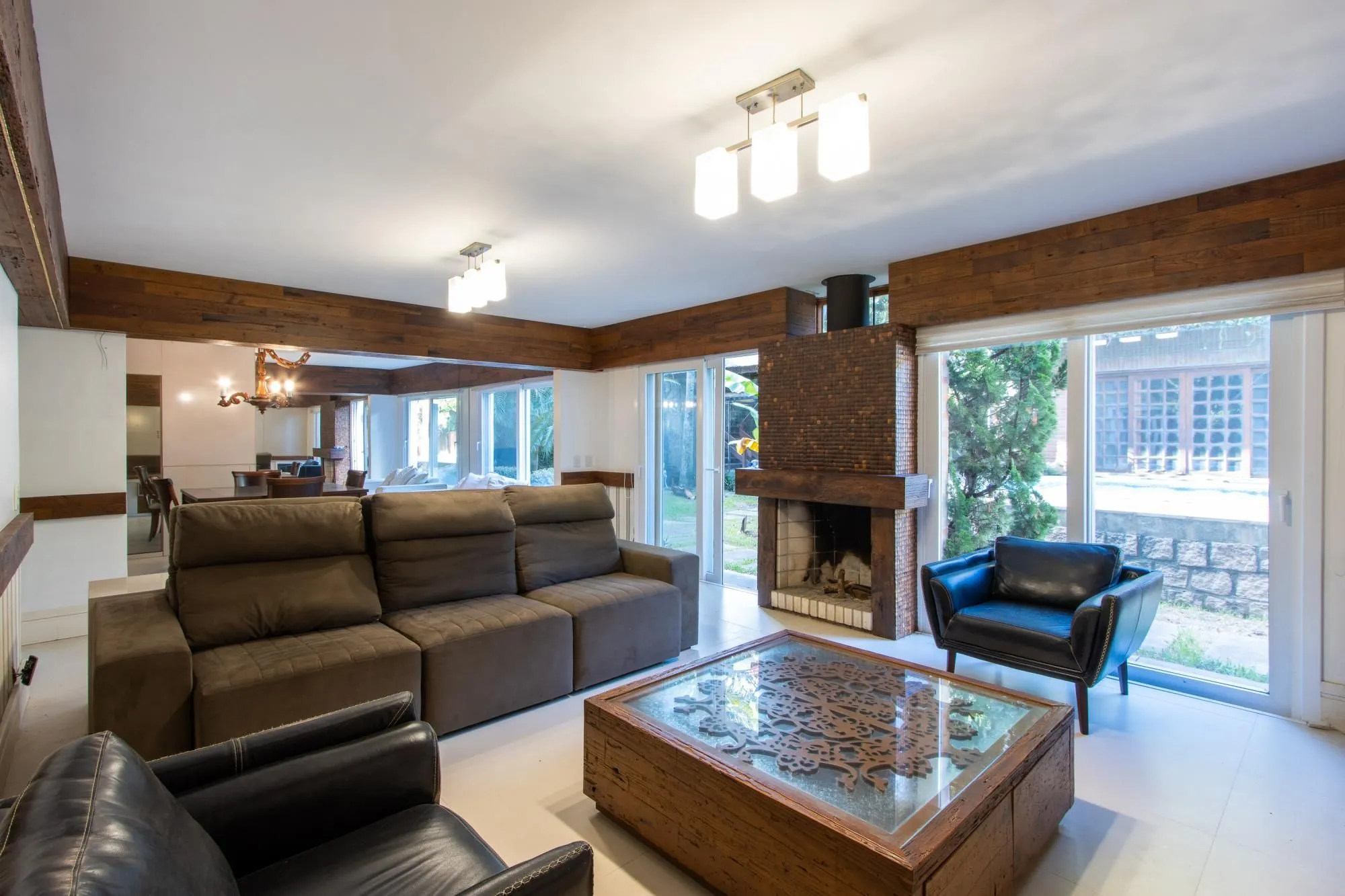Imagem Excelente Casa em Condominio Fechado com 440,60m Dormitórios, sendo 2 Suítess