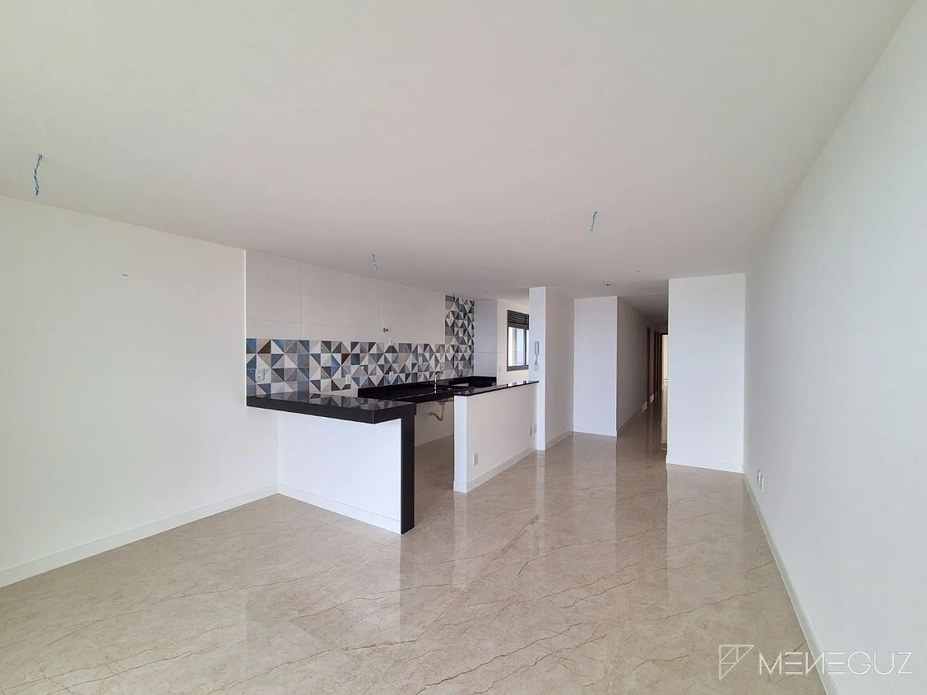 Imagem Apartamento 3 Quartos na Beira Mar da Praia do Morro - Prédio Novo com Lazer na Cobertura