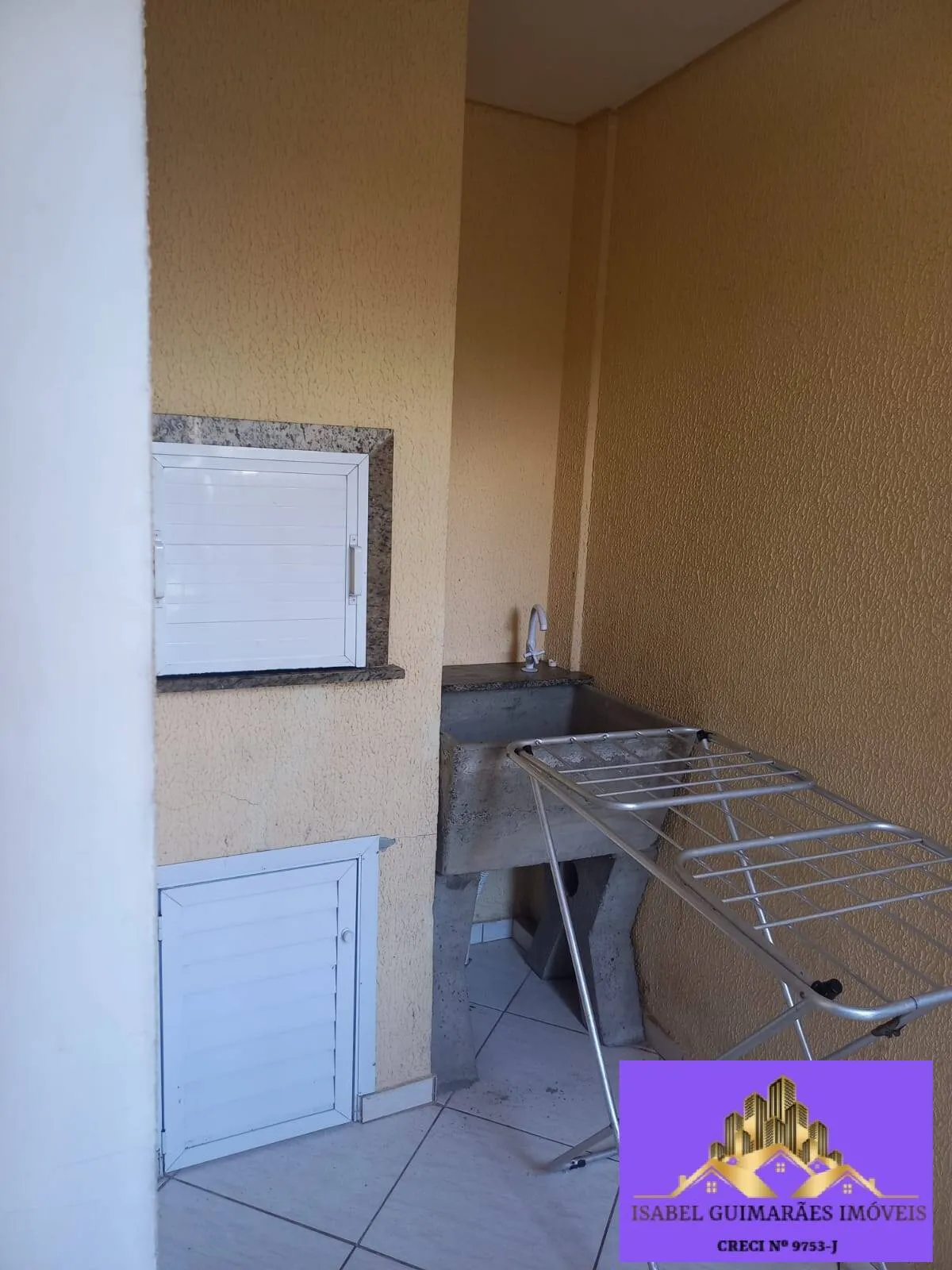 Imagem Vendo Apartamento, 02 Quartos Sendo Uma Suíte, no Gravatá de Navegantes