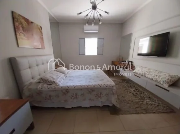 Imagem Lindo projeto arquitetônico em um dos condomínios mais valorizados da cidade! Esta charmosa casa t...