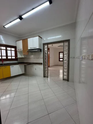 Imagem LINDA CASA SEMI ISOLADA