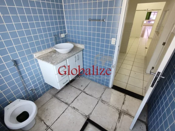 Imagem LOCAÇÃO DE SALA COMERCIAL DE 220 M2 NO CENTRO DE SANTOS POR R$.3.800,00