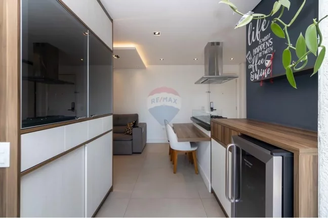 Imagem Apartamento 2 quartos, 2 banheiros, 2 vagas cobertas + depósito