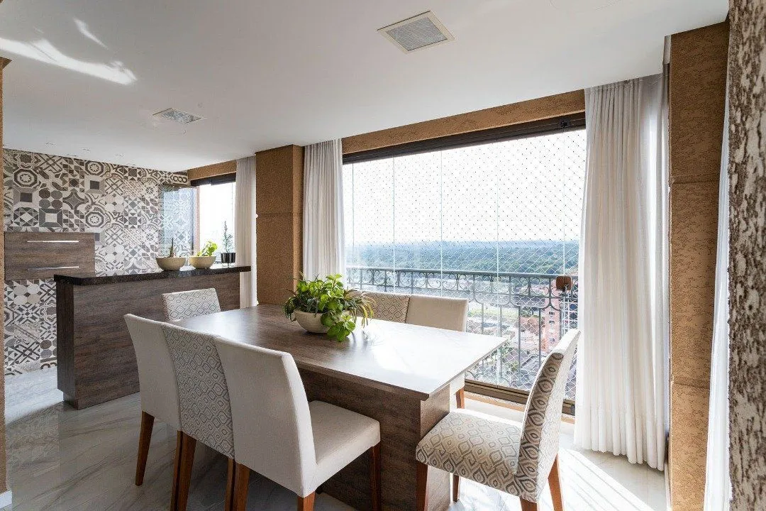 Imagem Apartamento para Venda - 323m², 3 dormitórios, sendo 3 suites, 4 vagas - Centro