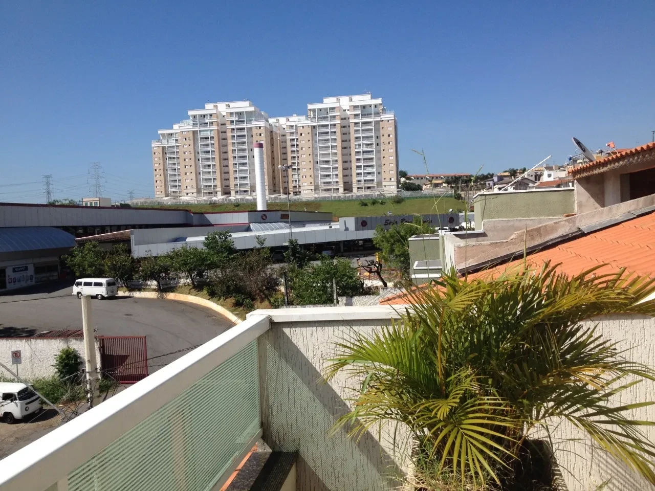 Imagem Sobrado com 3 Quartos à Venda ou Locação, 225 m² em Vila Nova Socorro - Mogi das Cruzes