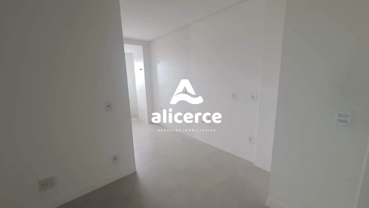 Imagem Apartamento novo, dois dormitórios, Estreito - 72,95m2