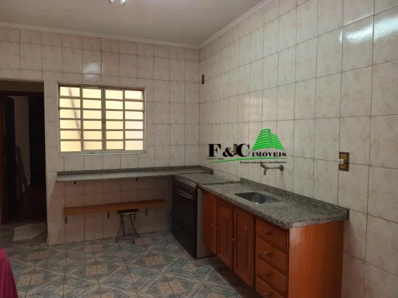 Imagem Casa para Venda em Limeira, Vila Queiroz, 4 dormitórios, 1 suíte, 2 banheiros, 4 vagas