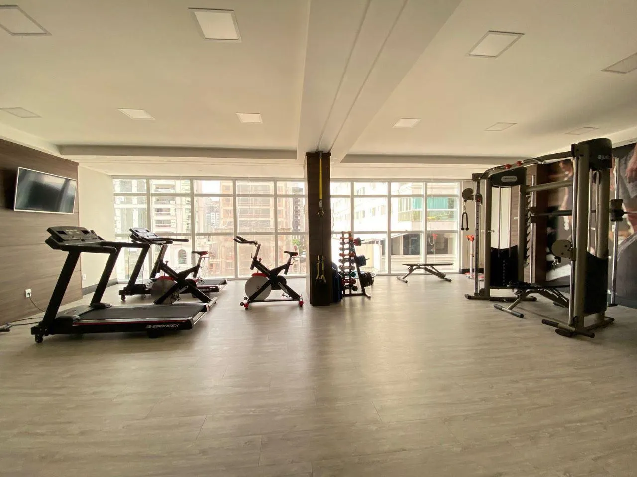 Imagem Apartamento à venda em Itapema, Meia Praia, com 3 quartos, 136m2