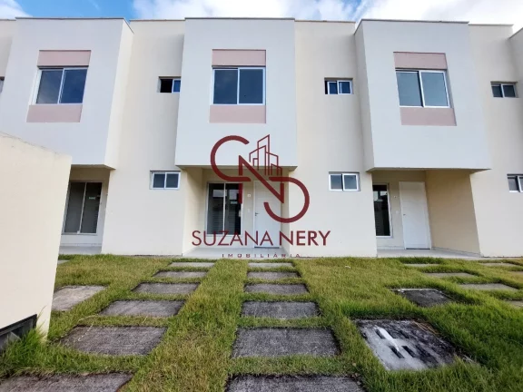 CASA DUPLEX EM CONDOMÍNIO FECHADO