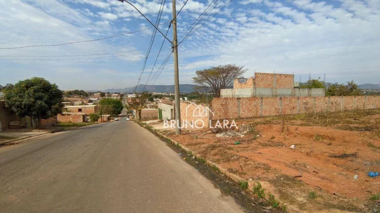 Imagem Terreno à venda, 360 m² por R$ 160.000,00 - Novo Igarapé - Igarapé/MG