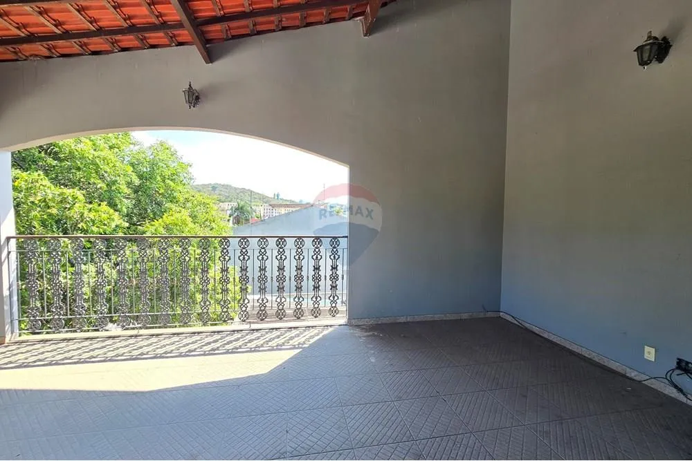 Imagem Casa com 4 quartos Para aluguel em Campo Grande