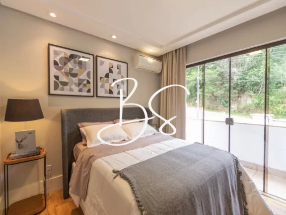 Imagem CASA RESIDENCIAL em GRAMADO - RS, Vale das Colinas