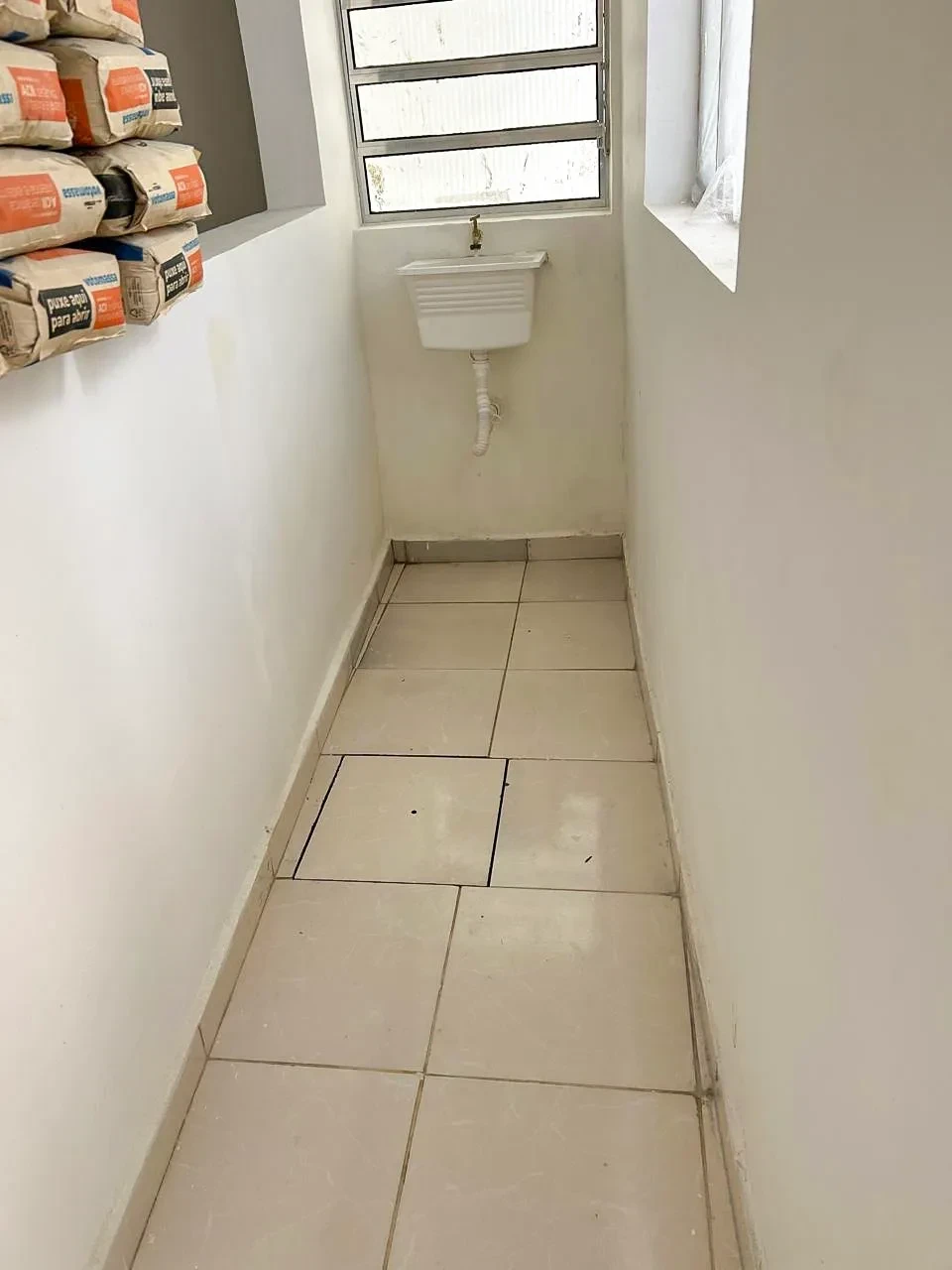 Imagem Casa com 2 Quartos para Alugar, 55 m² em Jardim Iracema - Taboão da Serra