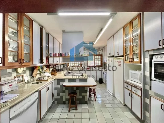 Imagem Casa de Luxo Venda ou Locação Centro Granja Viana