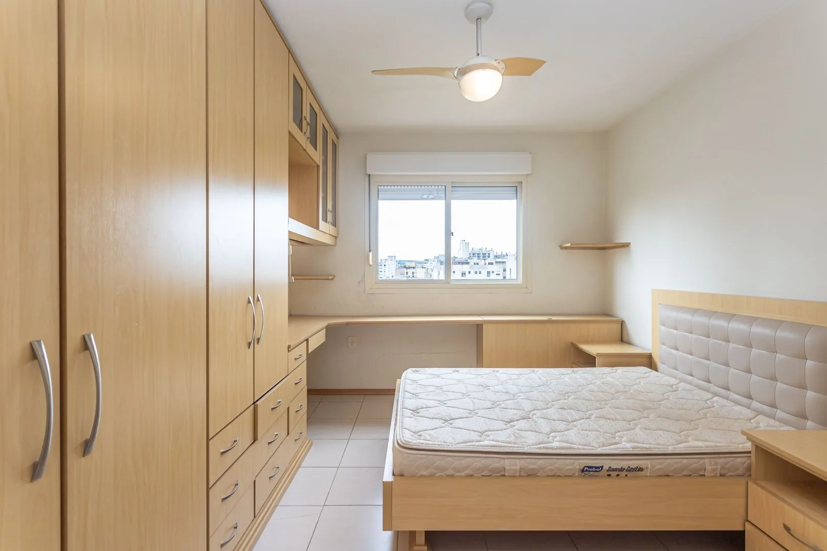 Imagem Apartamento na Cidade Baixa de 2 dormitórios e vaga DESOCUPADO