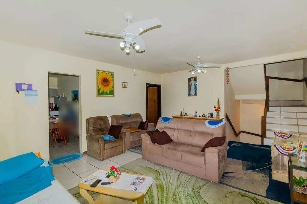 Imagem Casa 242m² - 5 dormitórios, 6 vagas no bairro Cristo Redentor