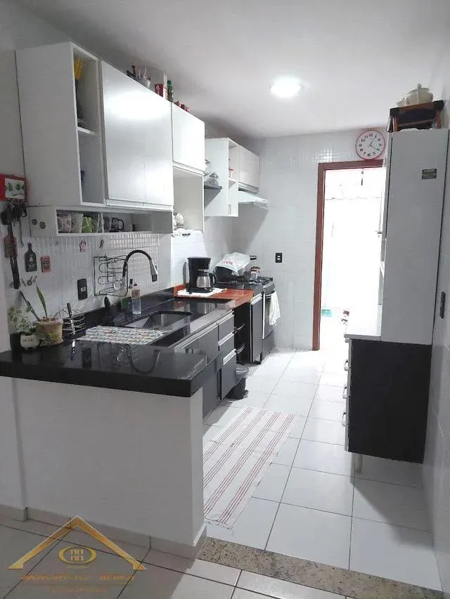 Imagem Apartamento para Venda em Cabo Frio / RJ no bairro Palmeiras