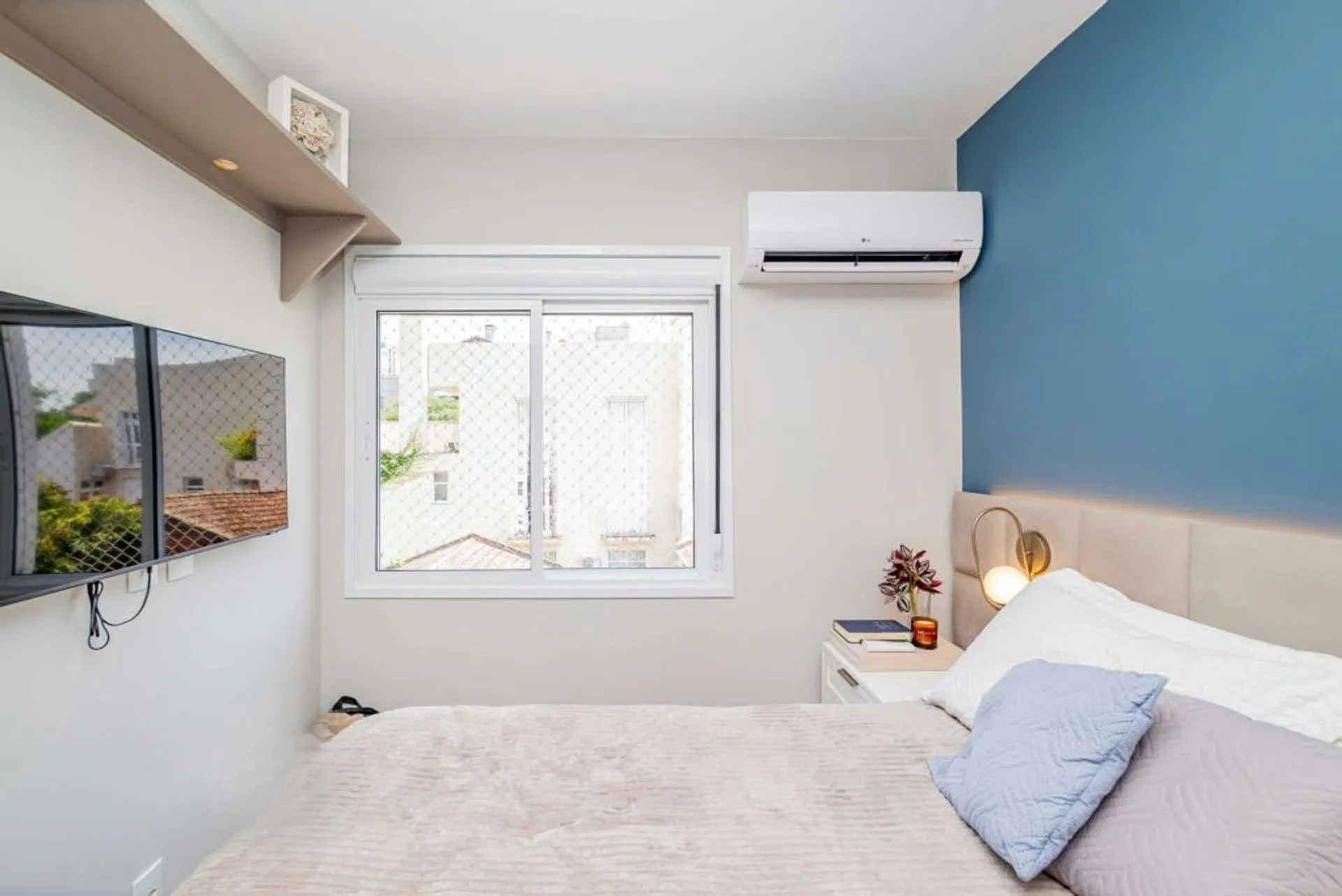 Imagem Apartamento à venda com 62m², 2 quartos, 1 suíte, 1 vaga