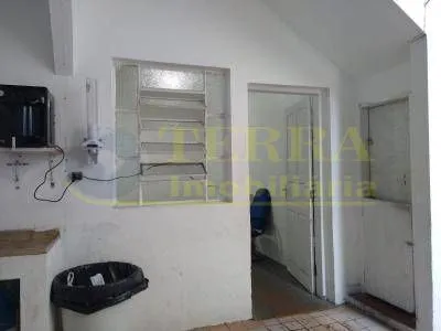 Imagem Prédio Comercial 330m² em Osasco: Renda Garantida com Locatário de Longo Prazo