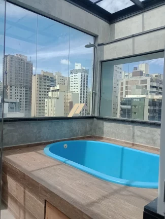 Imagem Cobertura à venda no Cambuí em Campinas, São Paulo.