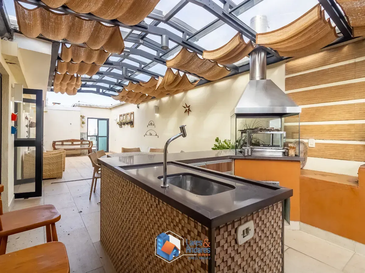 Foto do imóvel Cobertura para venda em Freguesia do Ó com 4 quartos, sendo 2 suítes, 260m² em Rua Professor Rui Bloem