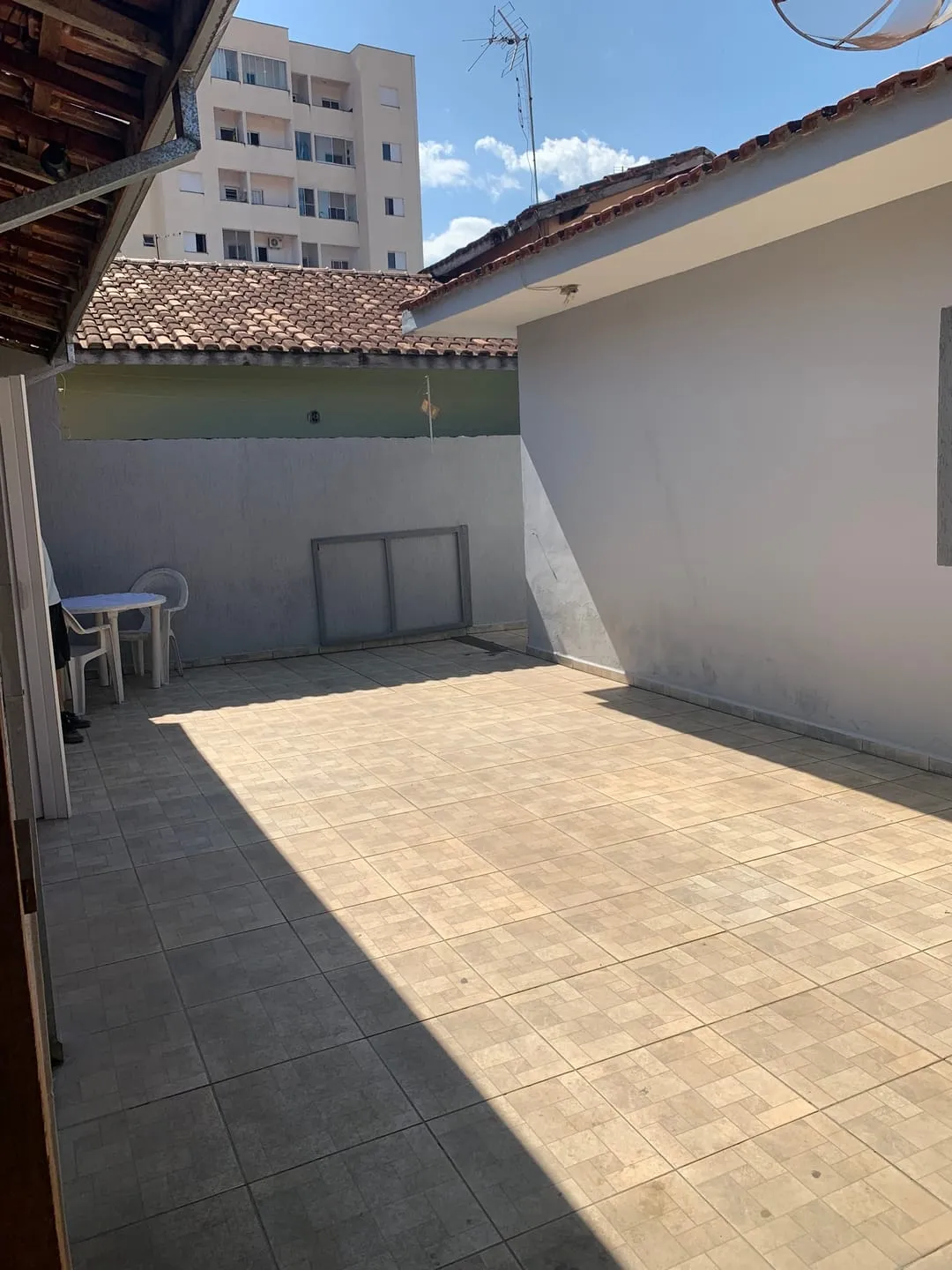Imagem Casa à venda 4 Quartos, 2 Suites, 3 Vagas, 250M², Loteamento Residencial Andrade, Pindamonhangaba - SP