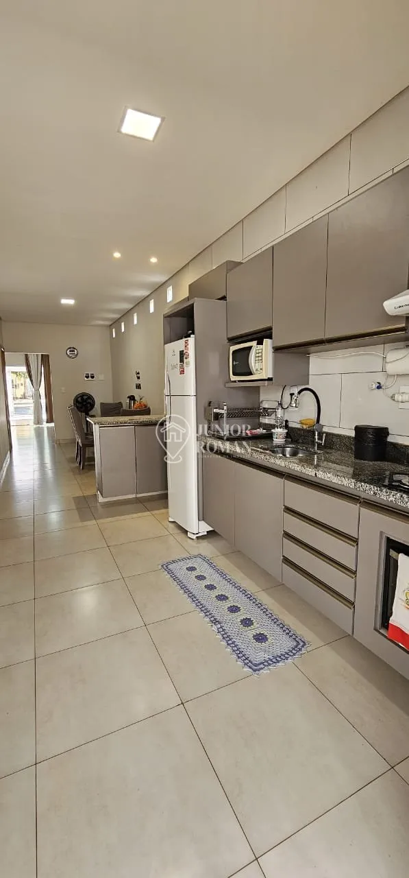 Imagem CASA COM PLANEJADOS 3 DORM 1 SUITE 2 SALAS QUINTAL - BARREIRINHAS/BA
