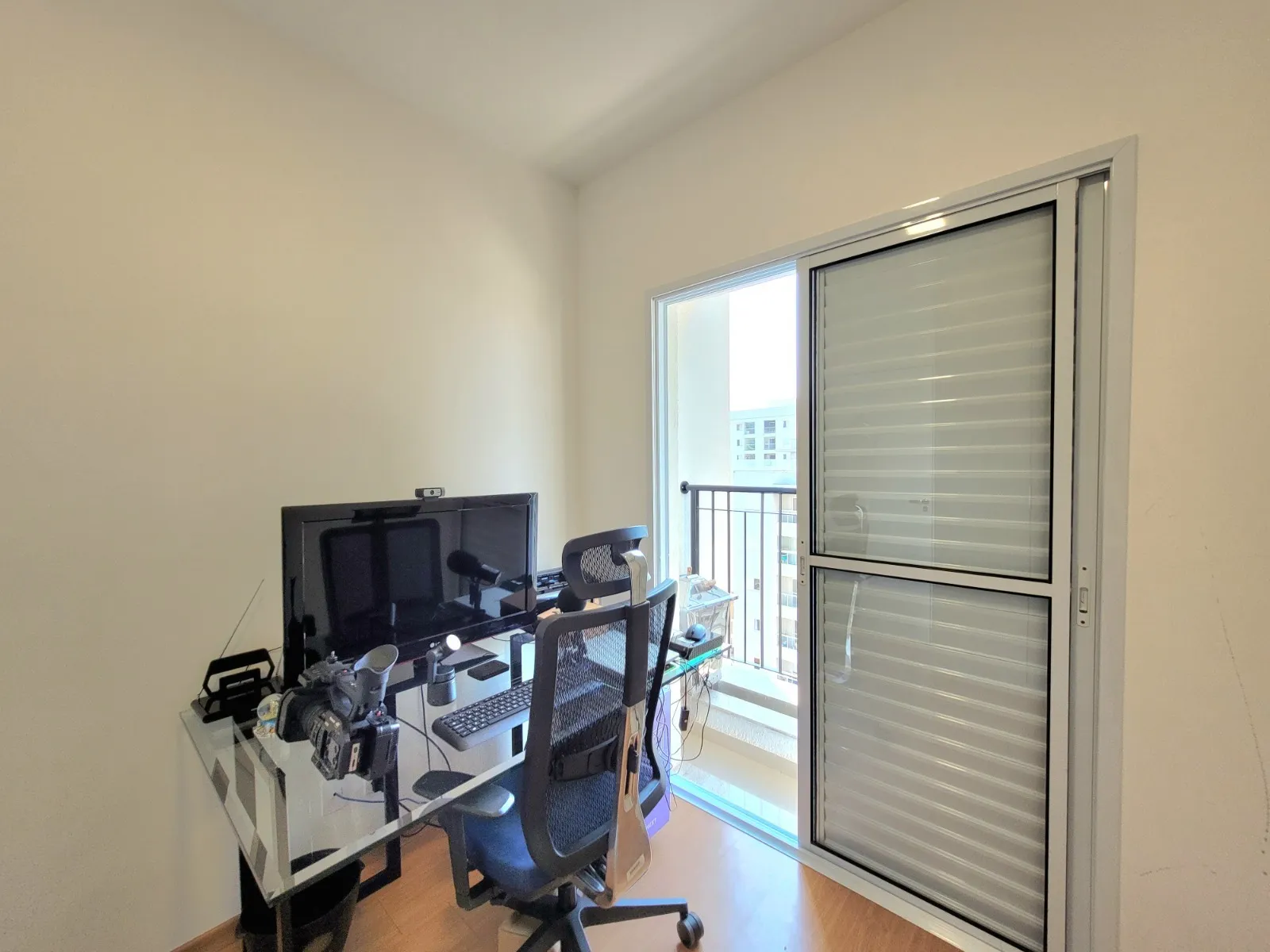 Imagem Apartamento de 85m² Localizado no Ed. Villa Lobos Campolim!
