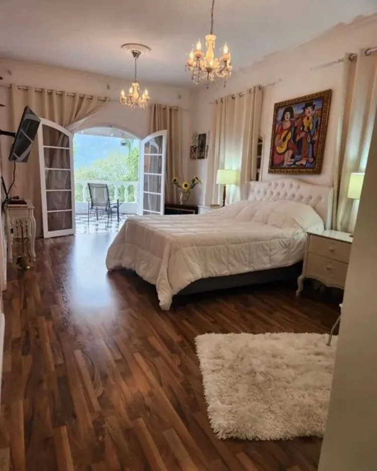 Imagem Encantadora Casa no Condomínio Alpes da Cantareira - Conforto, Estilo e Lazer