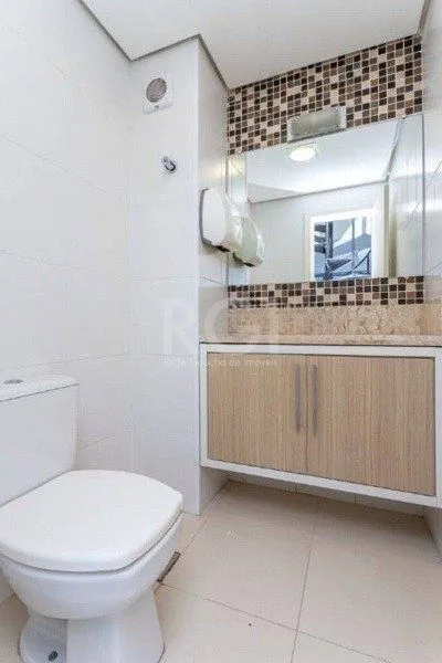 Imagem Sala comercial duplex na Av. Carlos Gomes