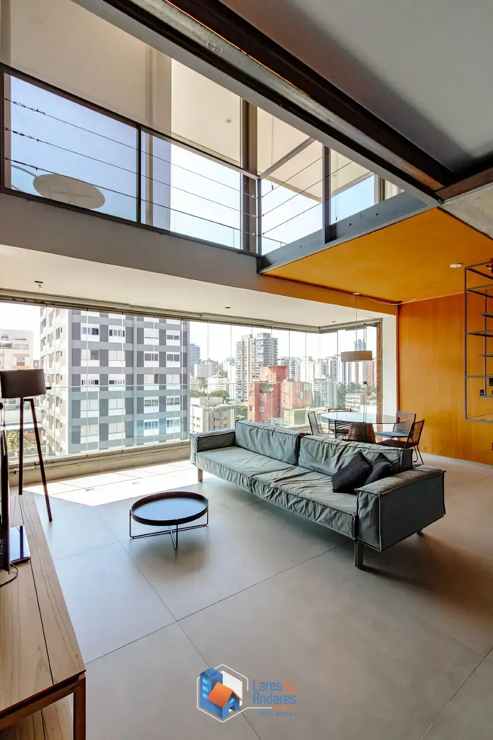 Imagem Duplex para venda em Pinheiros com 1 quarto, sendo 1 suíte, 108m²
