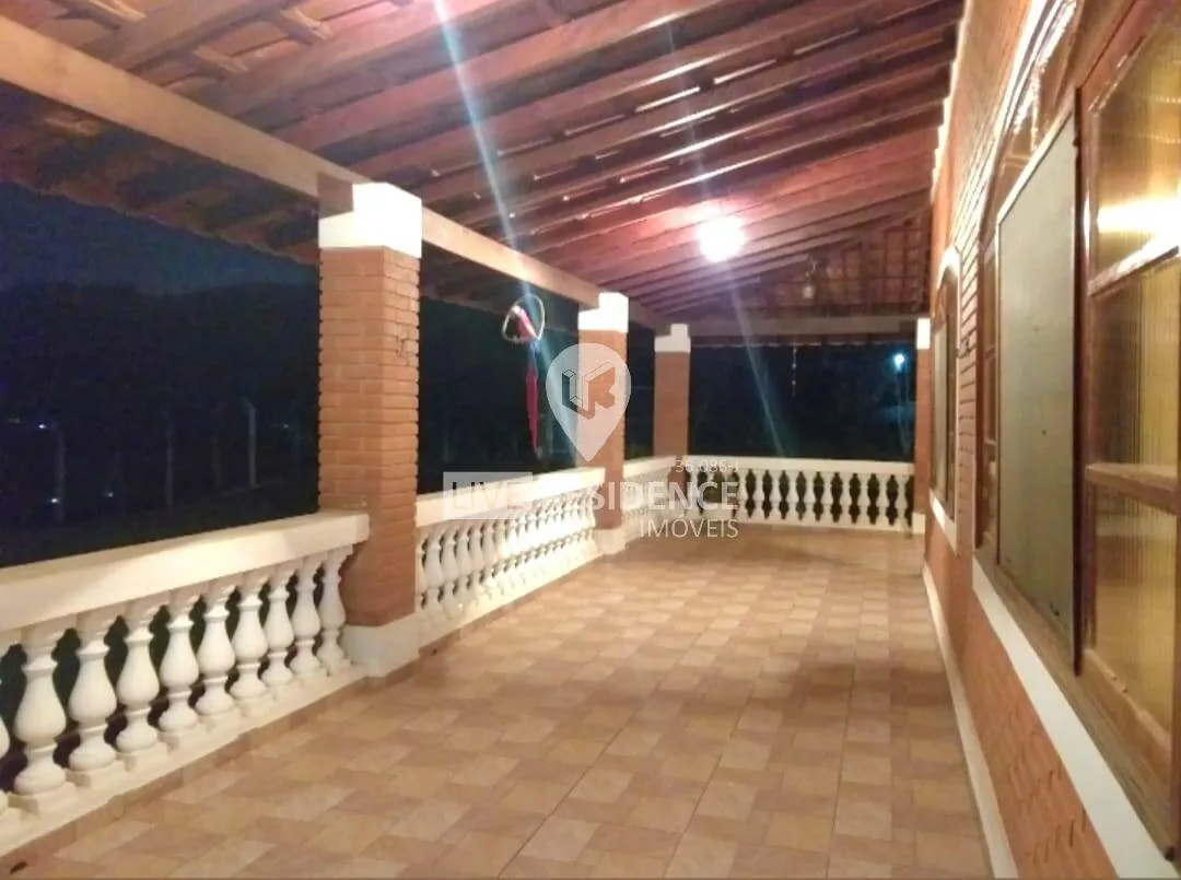 Imagem Casa com cozinha integrada e espaço gourmet em Itatiba