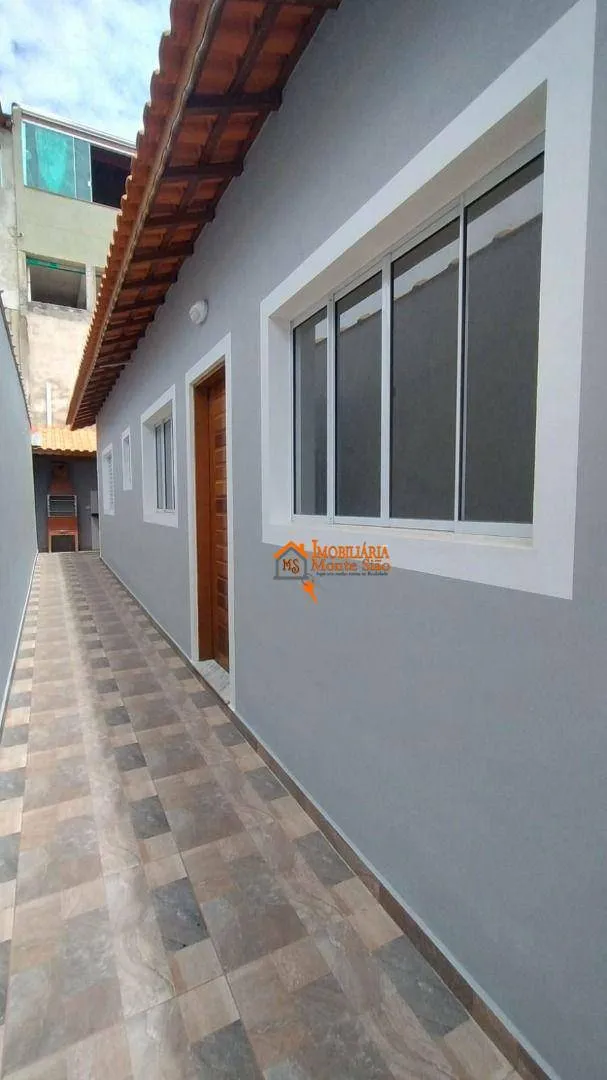 Imagem Casa com 2 dormitórios à venda, 56 m² por R$ 550.000,00 - Jardim Cerejeiras - Arujá/SP