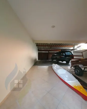 Imagem Casa de 5 dormitórios, 5 suítes, 7 banheiros e 4 vagas, com 570m² em Indaia, Bertioga
