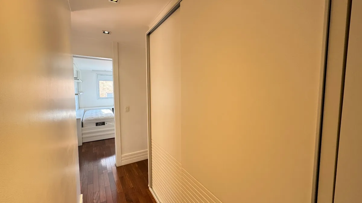 Imagem Apartamento para locação em Chácara Santo Antônio (Zona Sul) com 4 quartos, sendo 4 suítes, 242m2