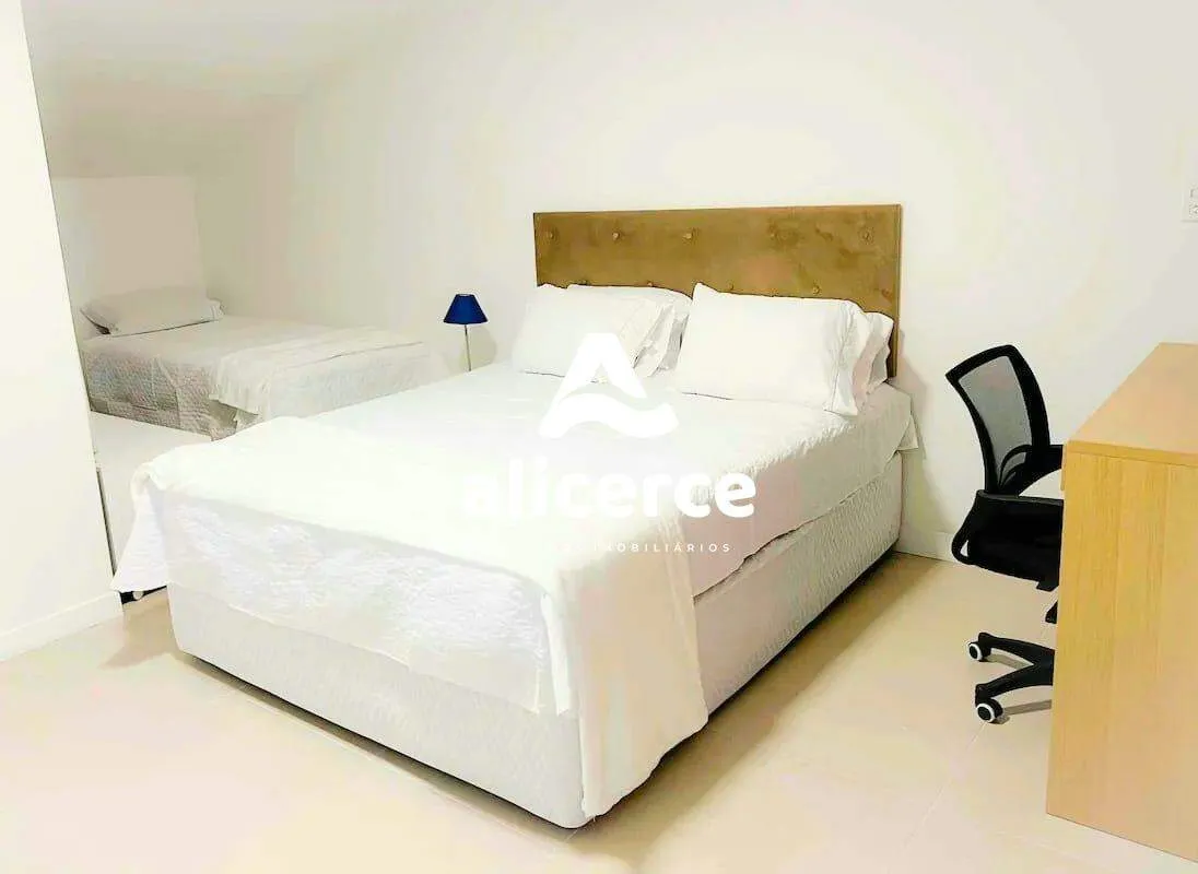 Imagem Cobertura à venda com 4 quartos 4 suítes, 235m² em Ingleses do Rio Vermelho Florianópolis