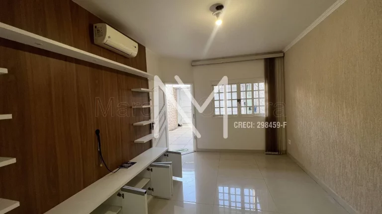 Imagem Casa Sobrado à Venda 3 Quartos 1 Suíte 187m² - Bairro Ana Maria