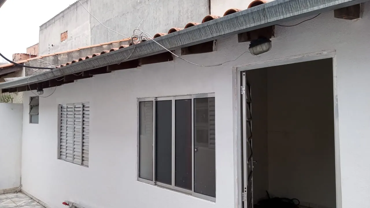 Imagem Casa Terrea de 128m² construídos Localizada no Condomínio Village Colinas do Sol!