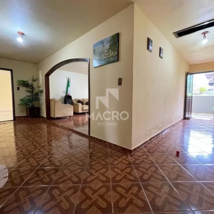 Imagem Casa com Piscina | São Luís | 4 quartos | 196m²