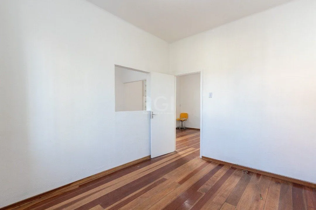 Imagem Casa para Venda - 180.2m², 3 dormitórios, 3 vagas - Medianeira
