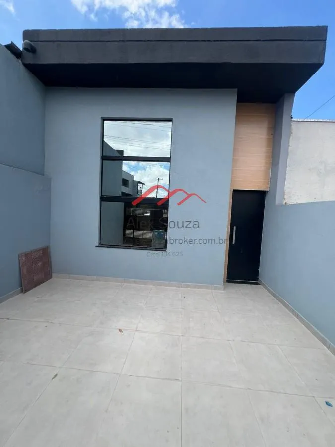Imagem Casa para Venda em Hortolândia, Jardim Carmen Cristina, 3 dormitórios, 1 suíte, 2 banheiros, 2 vagas