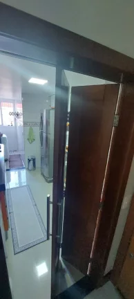 Imagem A VENDA APARTAMENTO COM 2 QUARTOS E 1 SUÍTE VISTA PARA O MAR