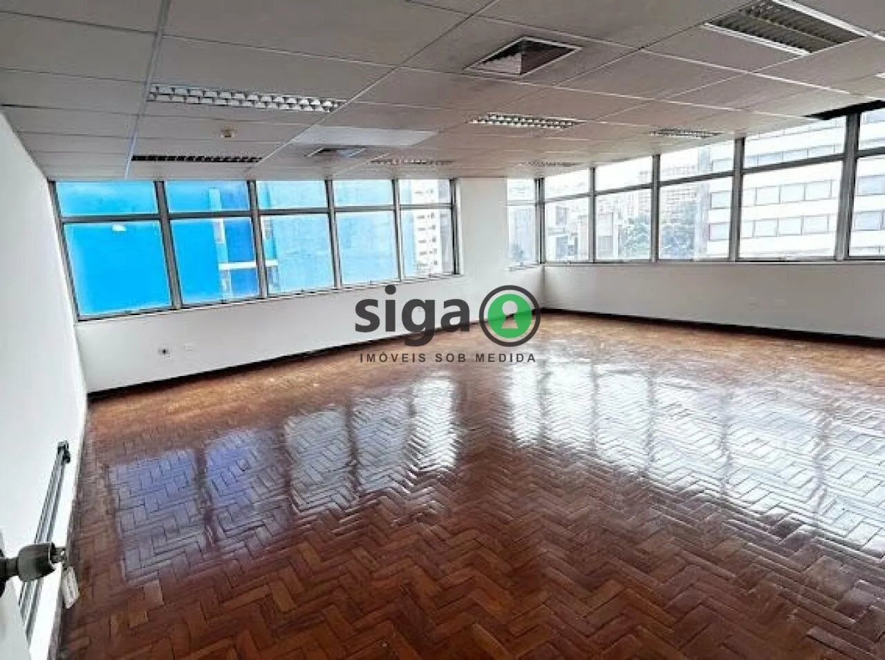 Foto do imóvel Sala comercial com 328m² em vão livre, 6 vagas na Consolação para Locação