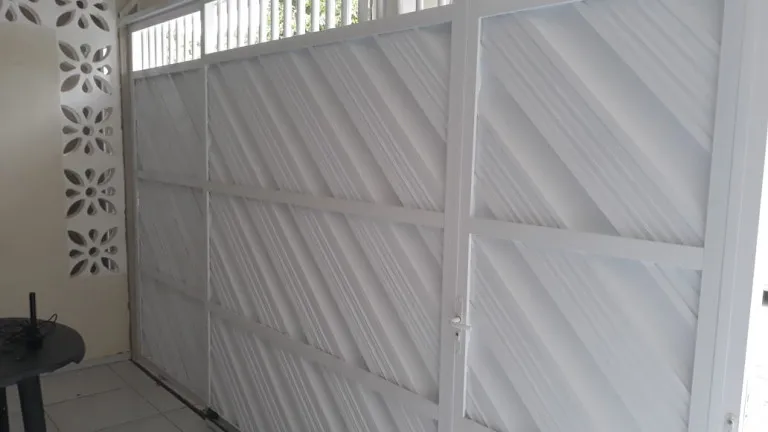 Imagem Casa com 3 Quartos à Venda, 110 m²em Itaperi - Fortaleza