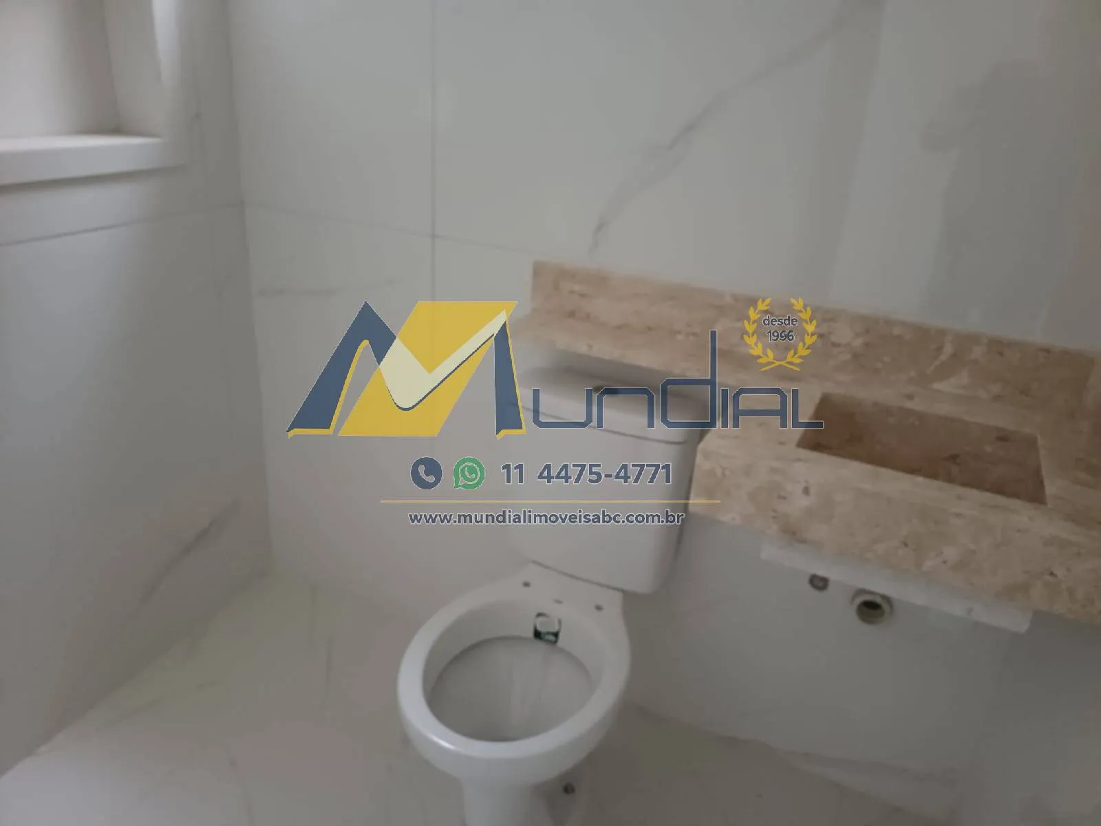 Imagem Excelente Casa Térrea à Venda na Rua Vilna, Vila Francisco Matarazzo