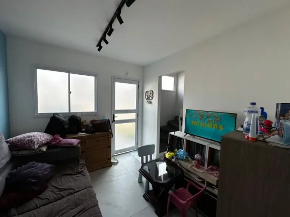 Imagem Sobrado com 2 dormitórios à venda, 57 m² por R$ 395.000,00 - Vila Colorado - Suzano/SP
