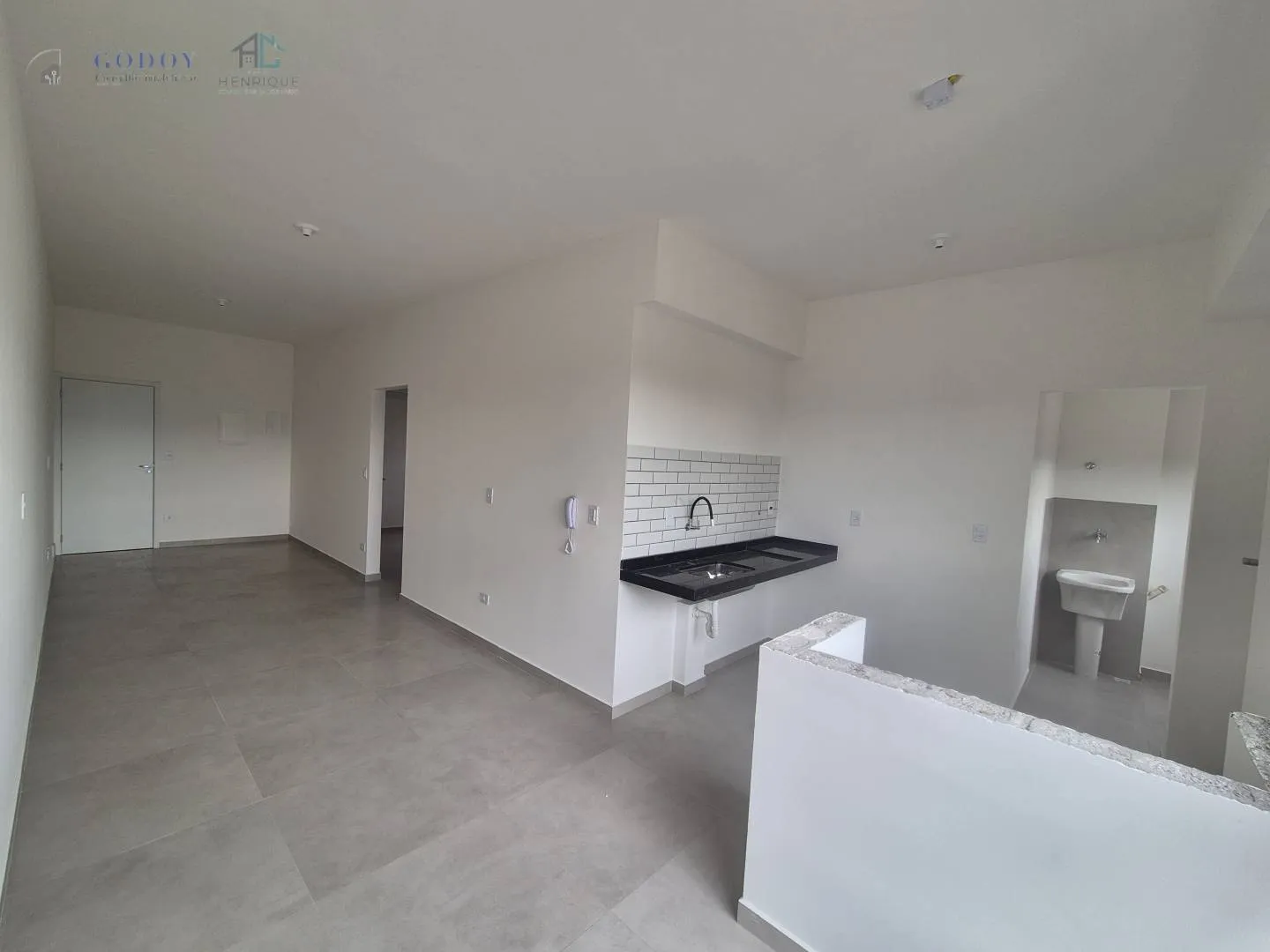 Imagem Oportunidade Única: Apartamento Novo no Coração da Cidade
