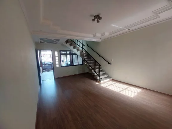 Imagem Sobrado reformado para locação – Vila Monumento – 120 m² R$ 3.800,00