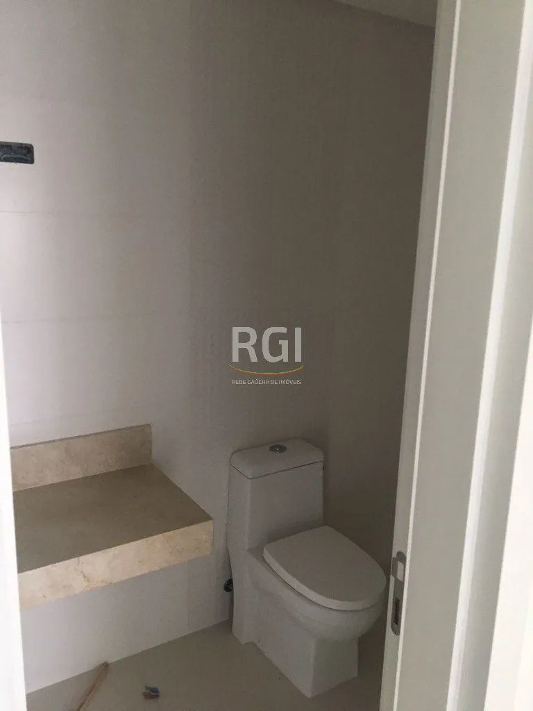 Imagem Apartamento para Venda - 123.48m², 3 dormitórios, sendo 2 suites, 2 vagas - Centro